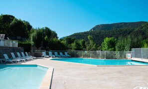 Outdoor pool - Cottage for 6 People (La Canourgue)