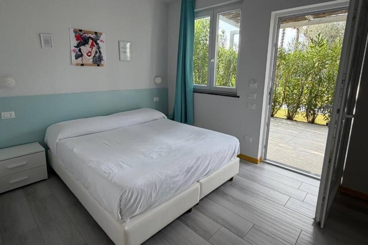 Két bảo mật tại phòng, truy cập Internet không dây miễn phí