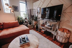 Living area - The Peacock Loft — Artistic Loft Escape (Burlington)