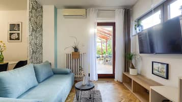 TV LCD 41 cm com canais digitais