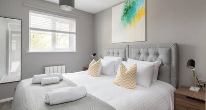 Central Bedford Stay!