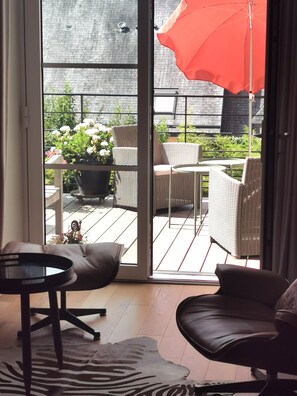 Interior - "Le Clos Lesage", charming house with garden, at the foot of the chateau (Dinan)