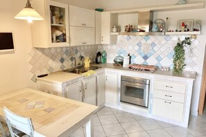 Kühlschrank, Herdplatte