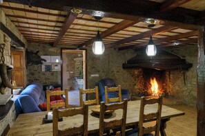 House, 4 Bedrooms, Smoking, Private Pool | Dining room - Mas Font- Nature Bike (Aiguaviva)