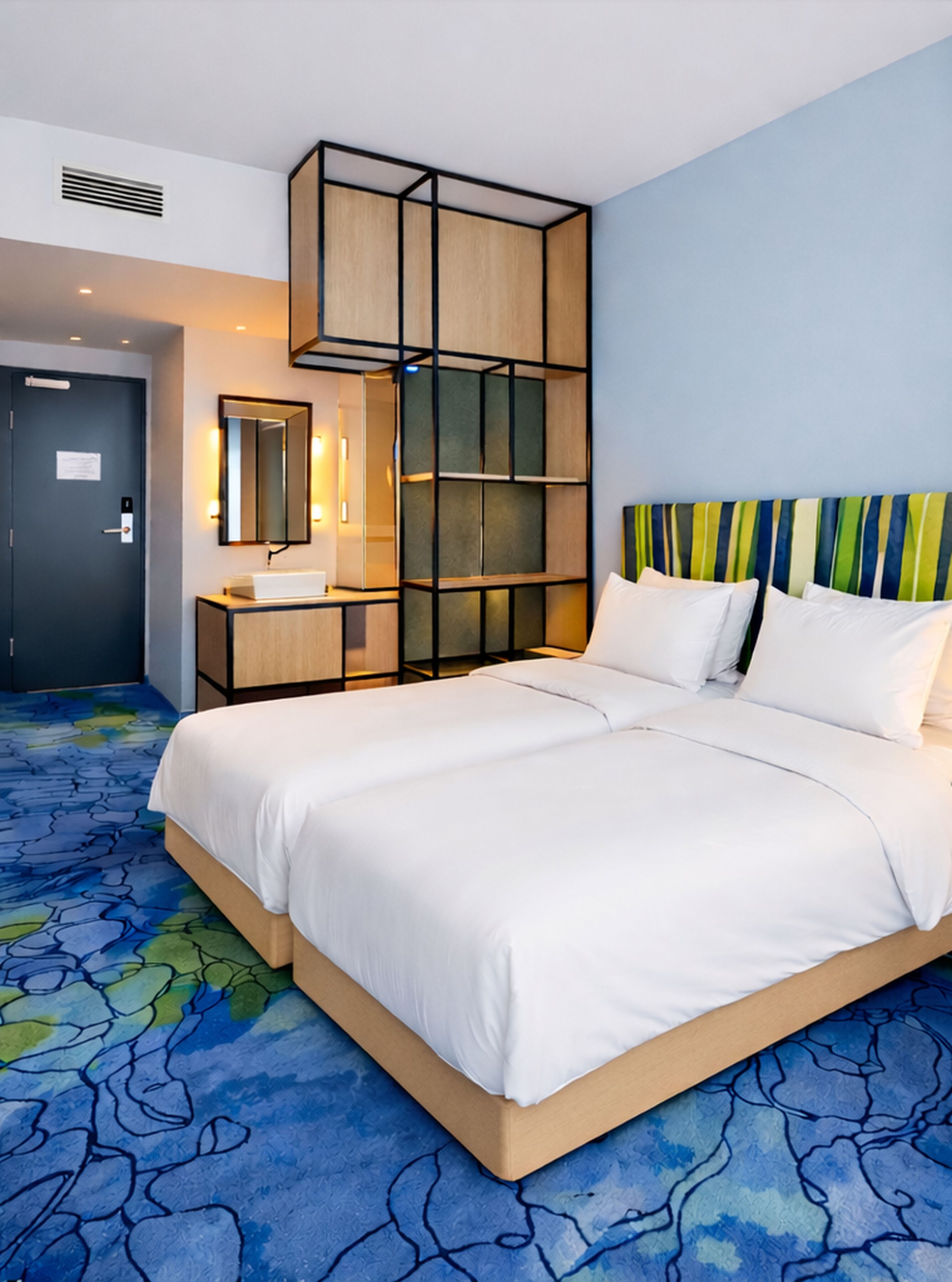 Habitación estándar, 2 camas individuales | Insonorización, tabla de planchar con plancha y wifi gratis 