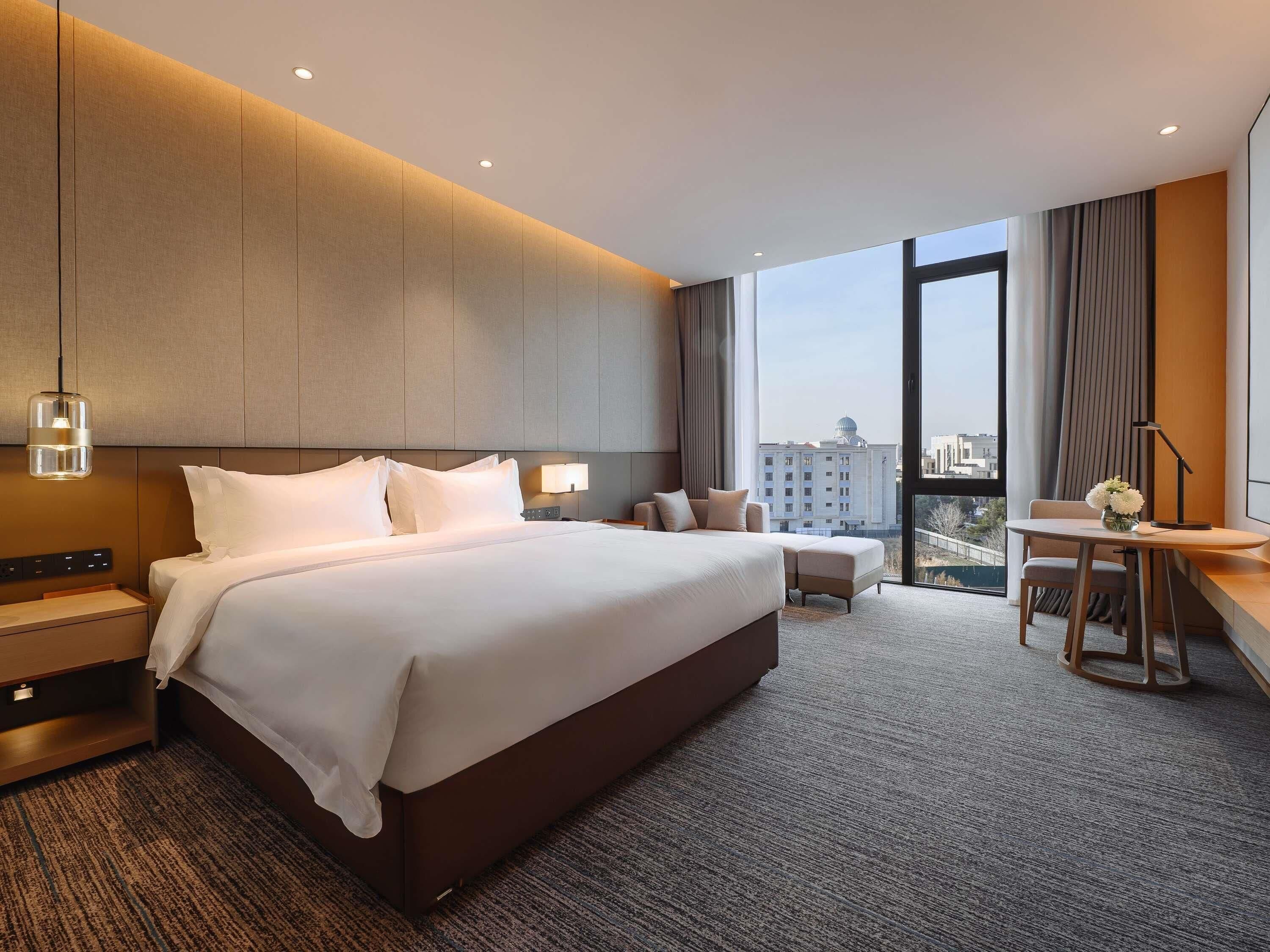 Chambre Standard, 1 lit double | Literie de qualité supérieure, minibar, coffres-forts dans les chambres