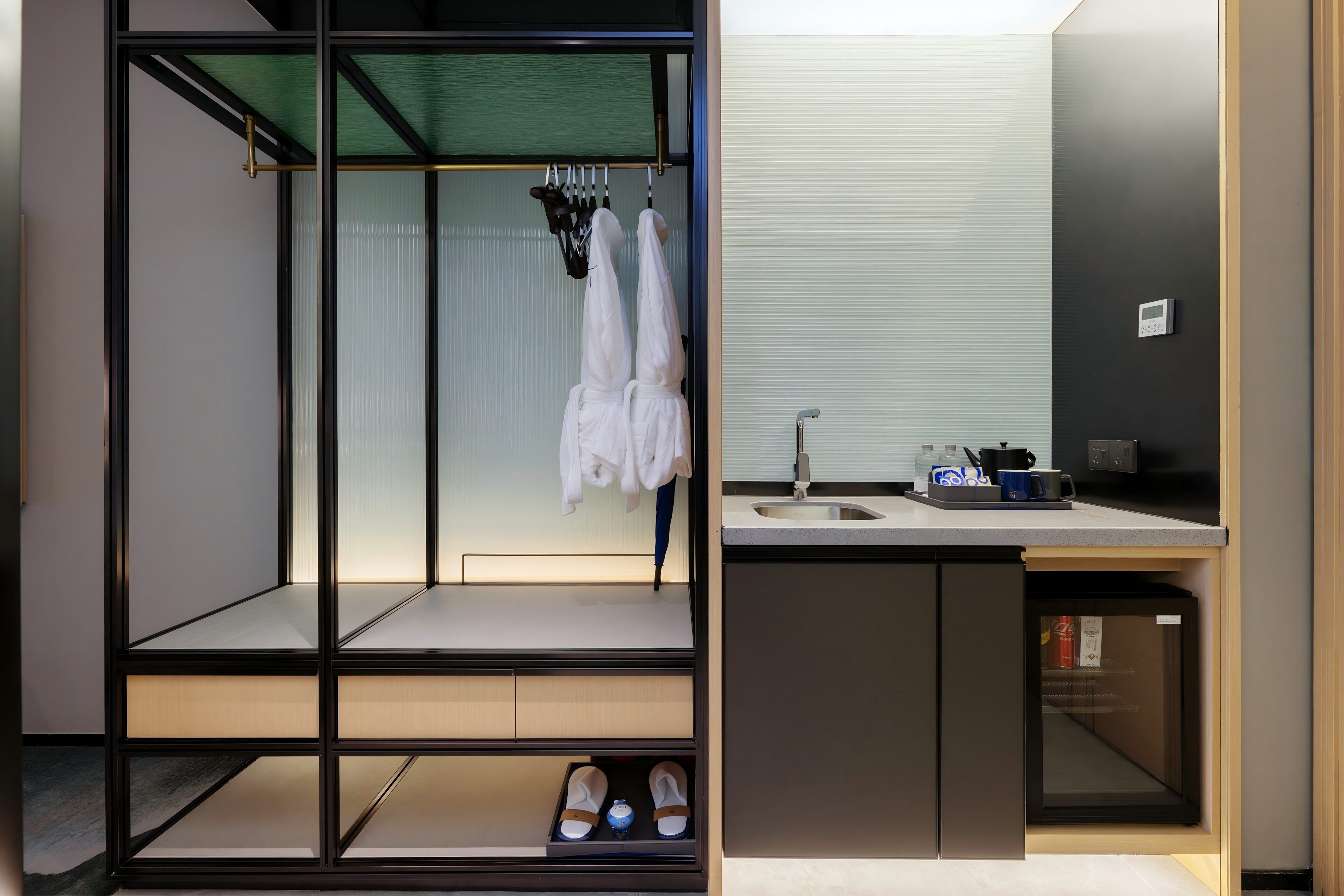 Deluxe Room, 1 King Bed