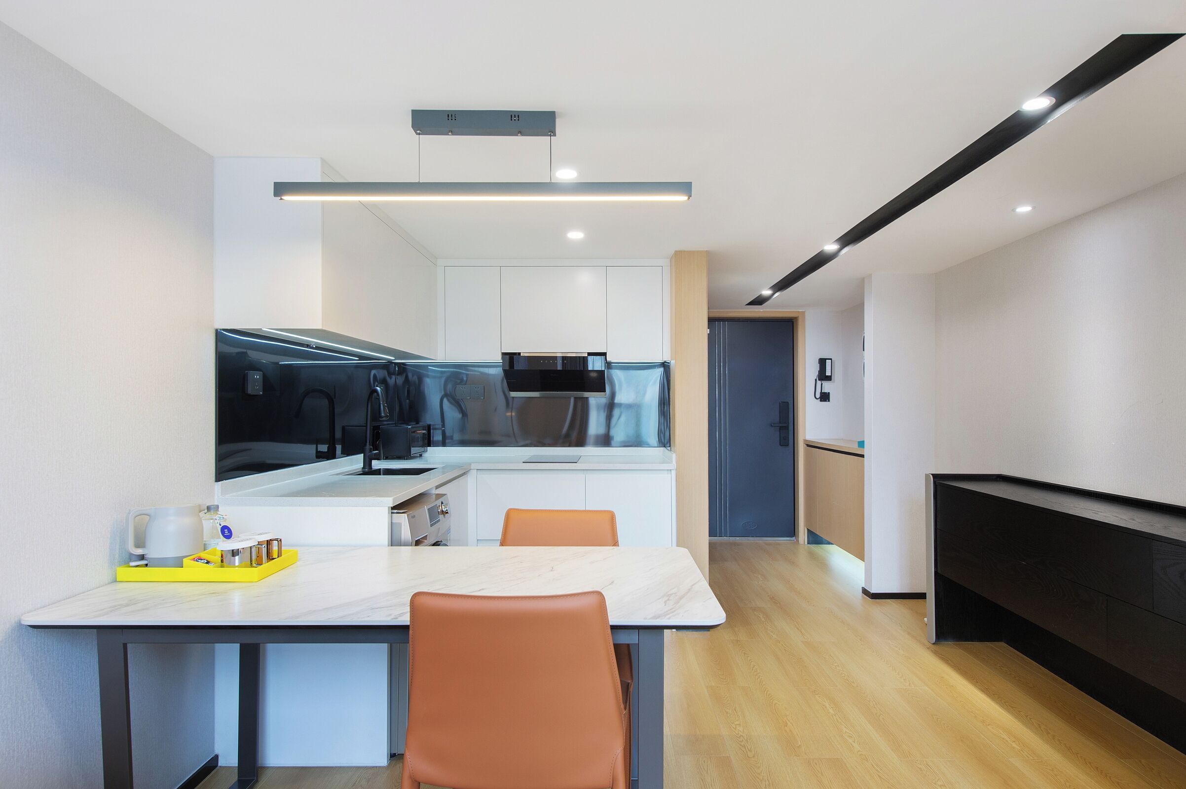 Superior Suite, 1 King Bed | Soundproofing