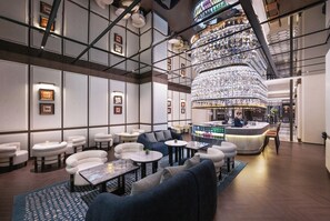 Lobby sitting area - Novotel Shanghai Xuhui Riverside (Shanghai)