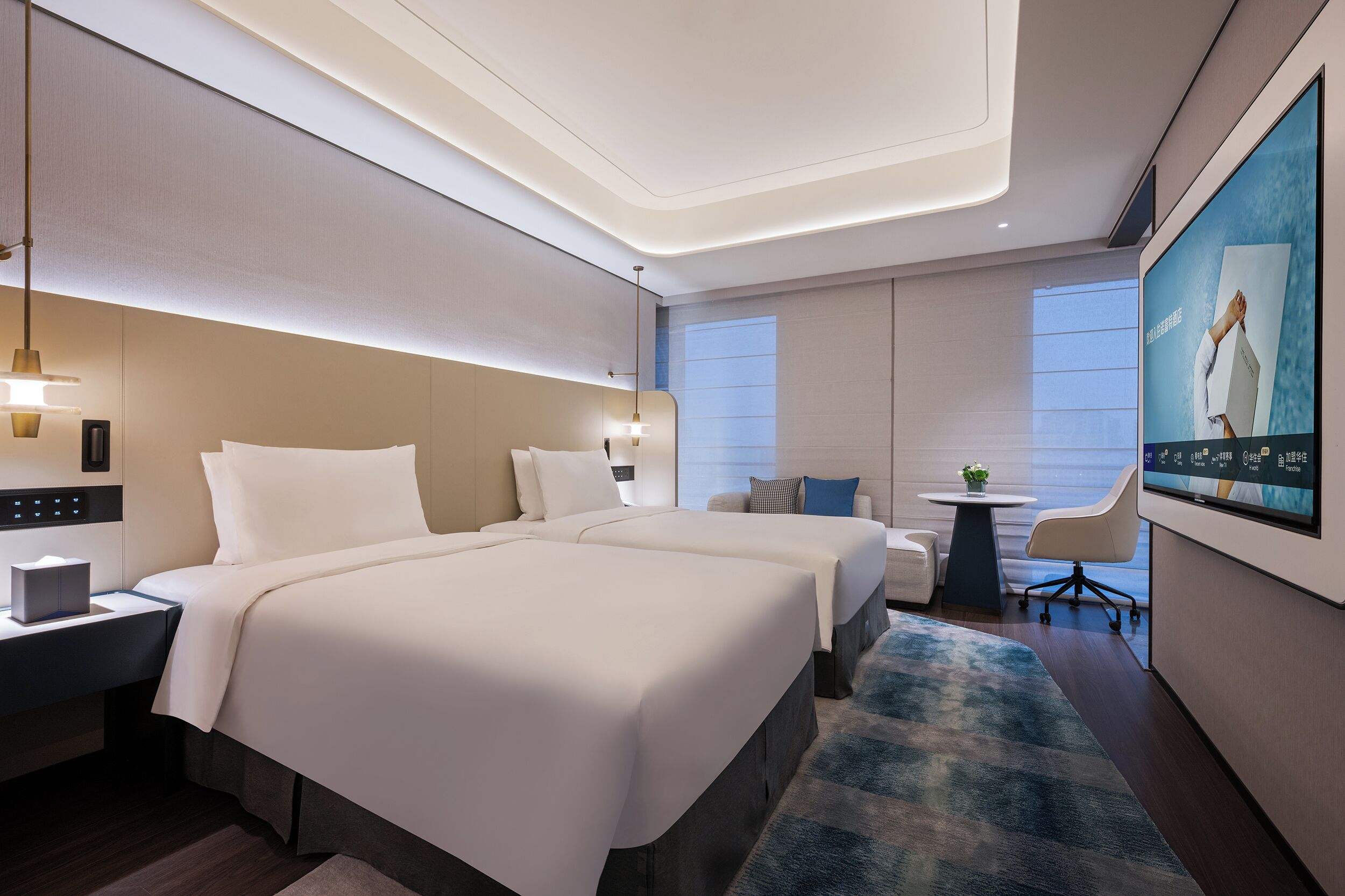 Deluxe Room, 2 Twin Beds | Down comforters, free minibar, laptop workspace, bed sheets