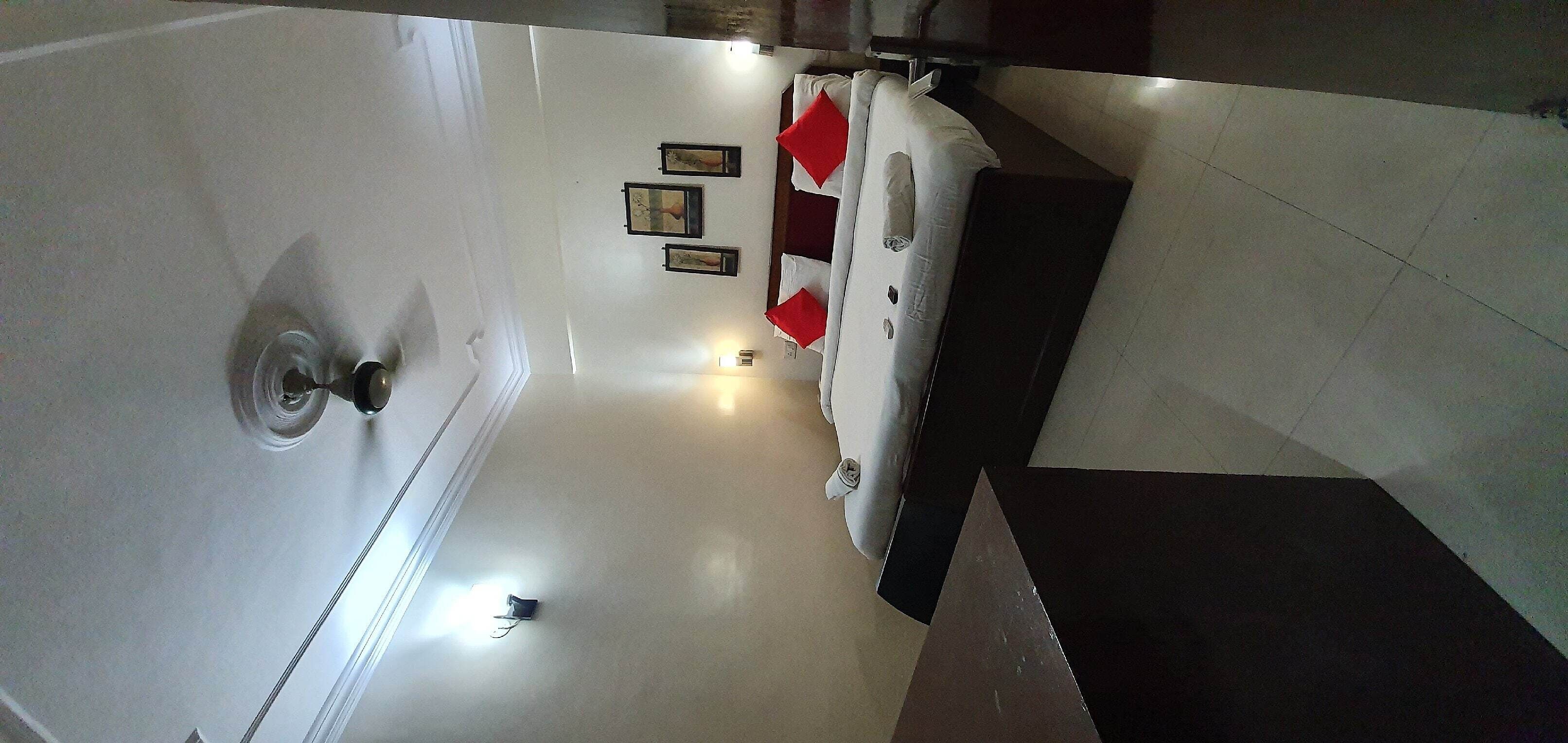 Deluxe Double Room | Interior