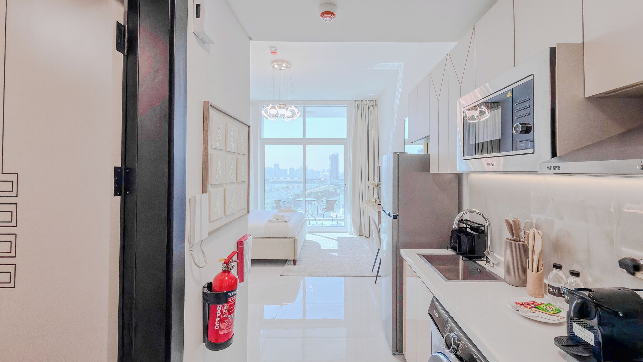 Deluxe-Studio, 1 King-Bett, Balkon, Stadtblick | Eigene Küche | Espressomaschine