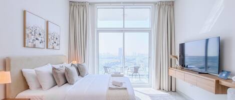 Deluxe-studio, 1 suuri parisänky, parveke, kaupunkinäköala | Ilmainen Wi-Fi, vuodevaatteet