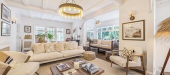 Palm Court Retreats, 2 Luxury Cosy Hideaways on Cornwallâs South Coast
