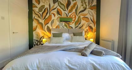 Comfortable Home in Goole - Free Parking and Wifi