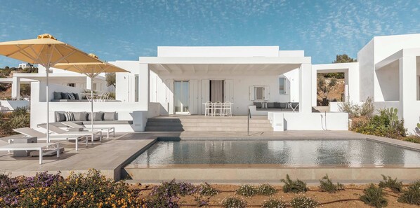 Pool - Golden View Villas Paros, Villa Citron (Chrisi Akti, Paros)