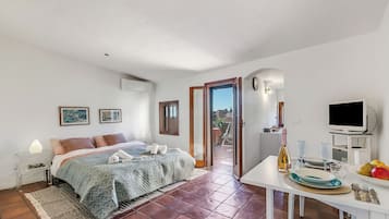 Studio – standard, sjøutsikt (Piccola Pigna - Terrazza Vista Mare) | Strykejern/-brett, wi-fi (inkludert) og sengetøy