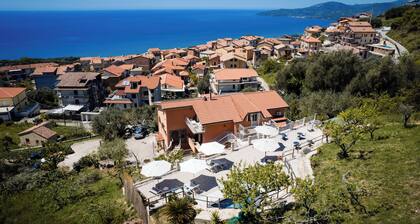 Apartments in Villa surrounded by Olive trees, sea view, Ascea Cilento