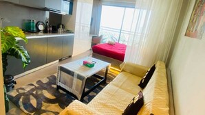 Studio Suite Mewah, pemandangan kota | Area keluarga