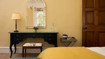 Deluxe Double Room (The Yellow Room)