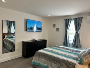 Fer et planche à repasser, accès Internet, draps fournis