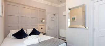 Seafront Suite in Howth