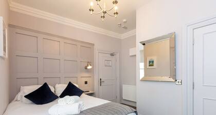 Seafront Suite in Howth