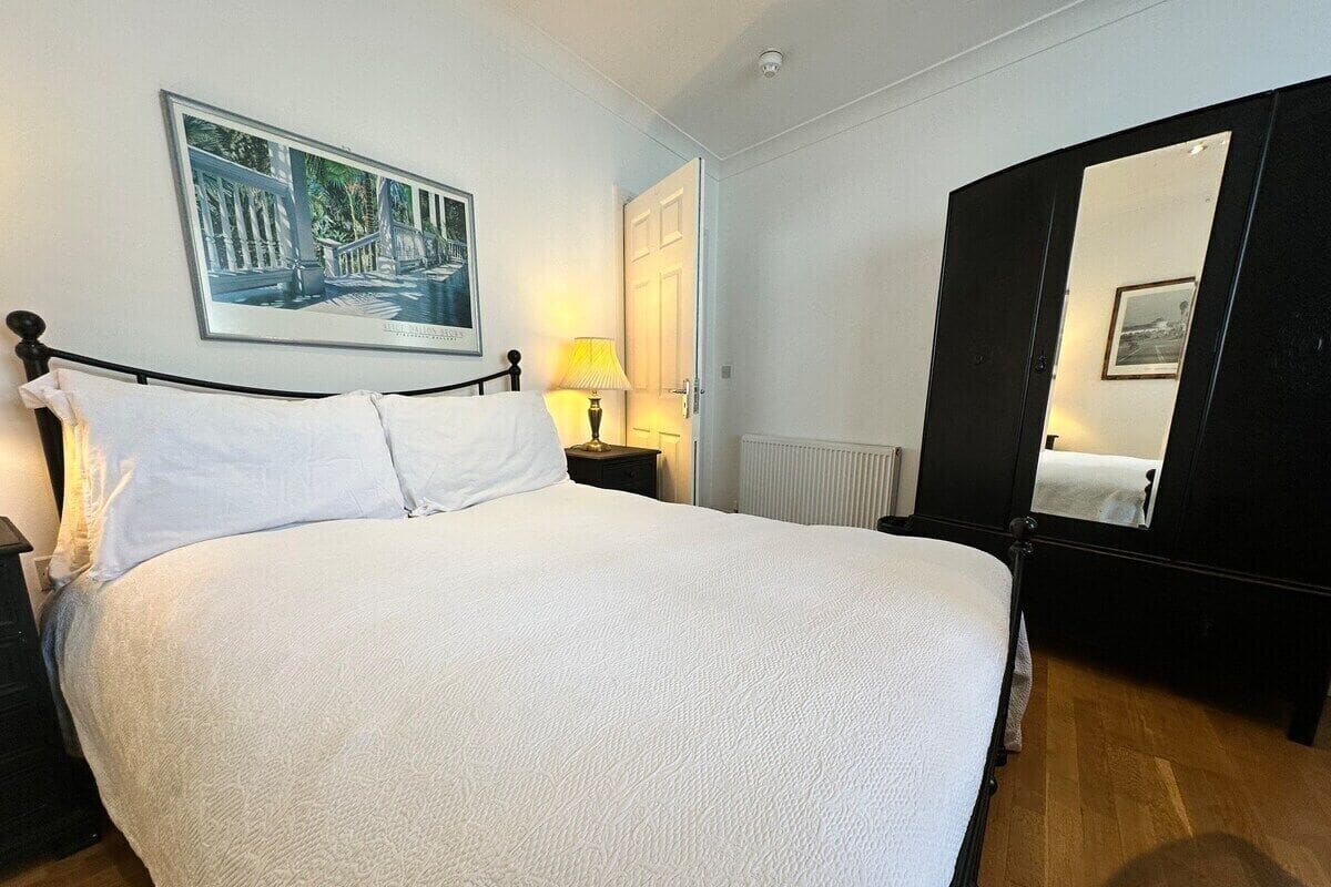 Panoramic Double Room, Shared Bathroom