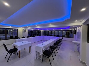 Meeting facility - The Avid Hotel Voi (Voi)