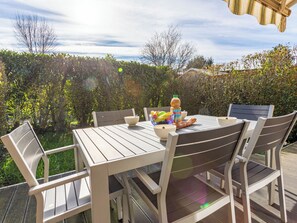 Outdoor dining - Cabourg Cottage by Interhome (Cabourg)