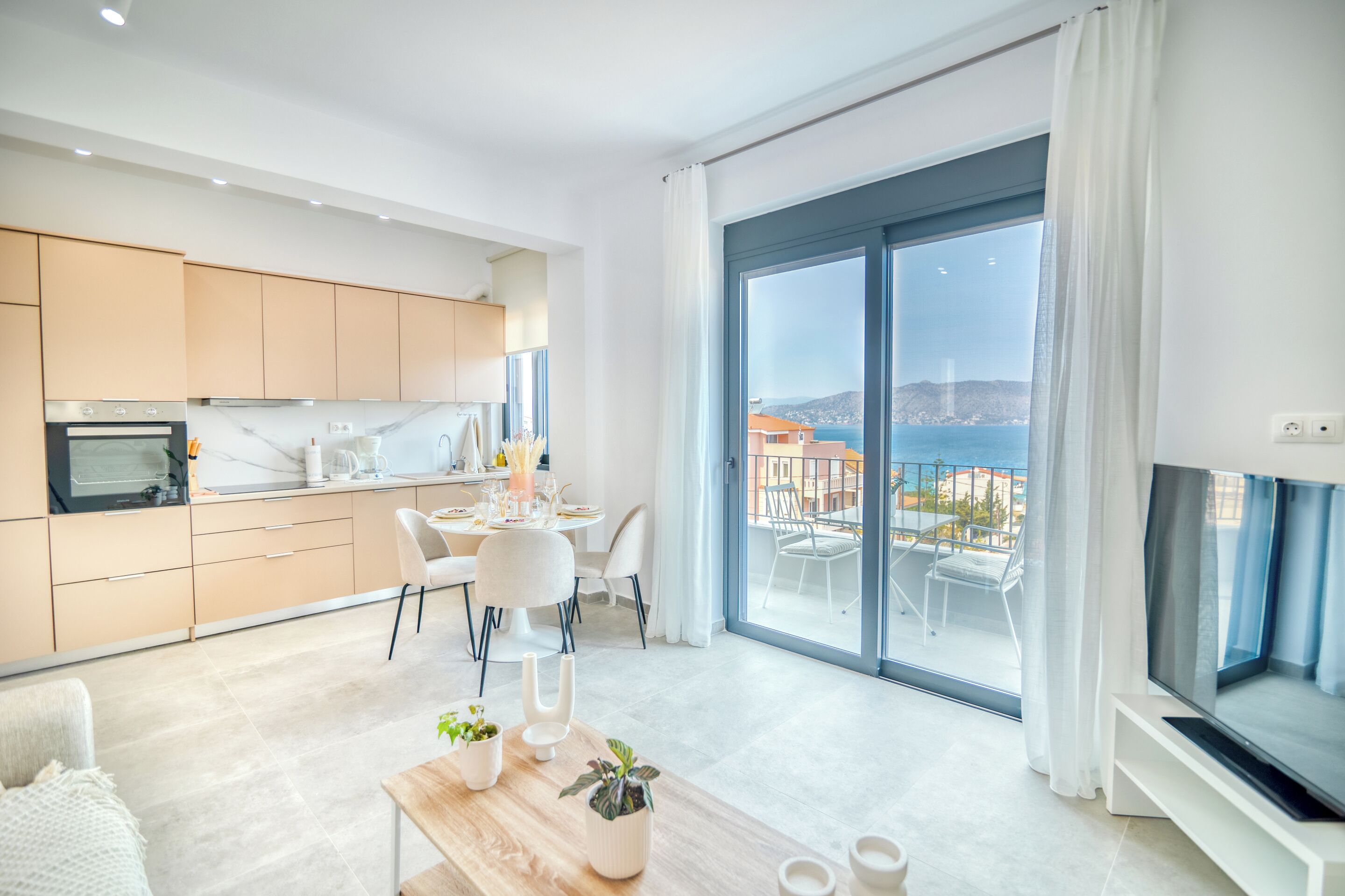 Poème 4 | บริเวณนั่งเล่น | สมาร์ททีวี