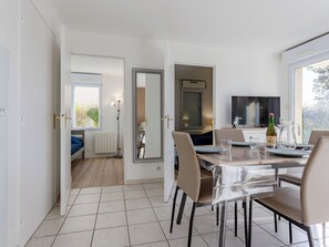 Dining - Les Goélands by Interhome (Cabourg)