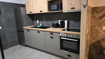 Studiosuite, 1 Schlafzimmer, Küche | Eigene Küche