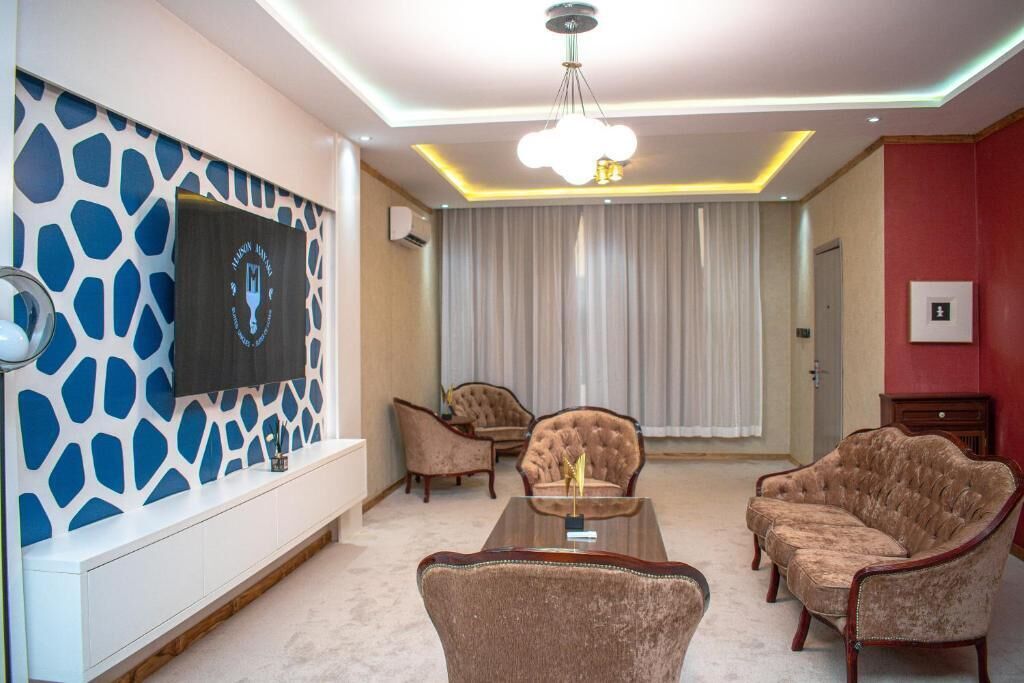 Executive Suite | Interior