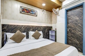 Deluxe-Doppelzimmer | Schreibtisch, kostenloses WLAN