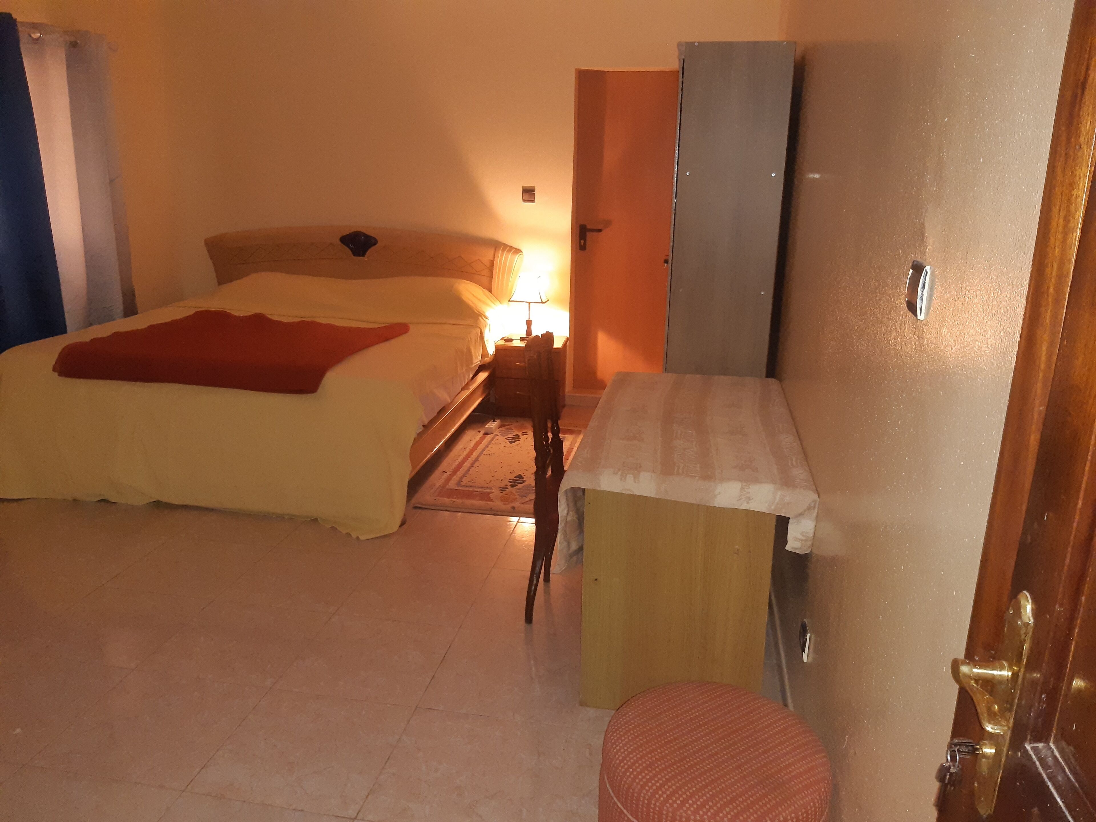 Room | Desk, laptop workspace, free WiFi