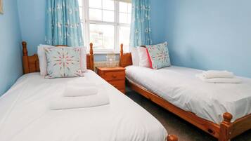 4 bedrooms, individually decorated, individually furnished, free WiFi