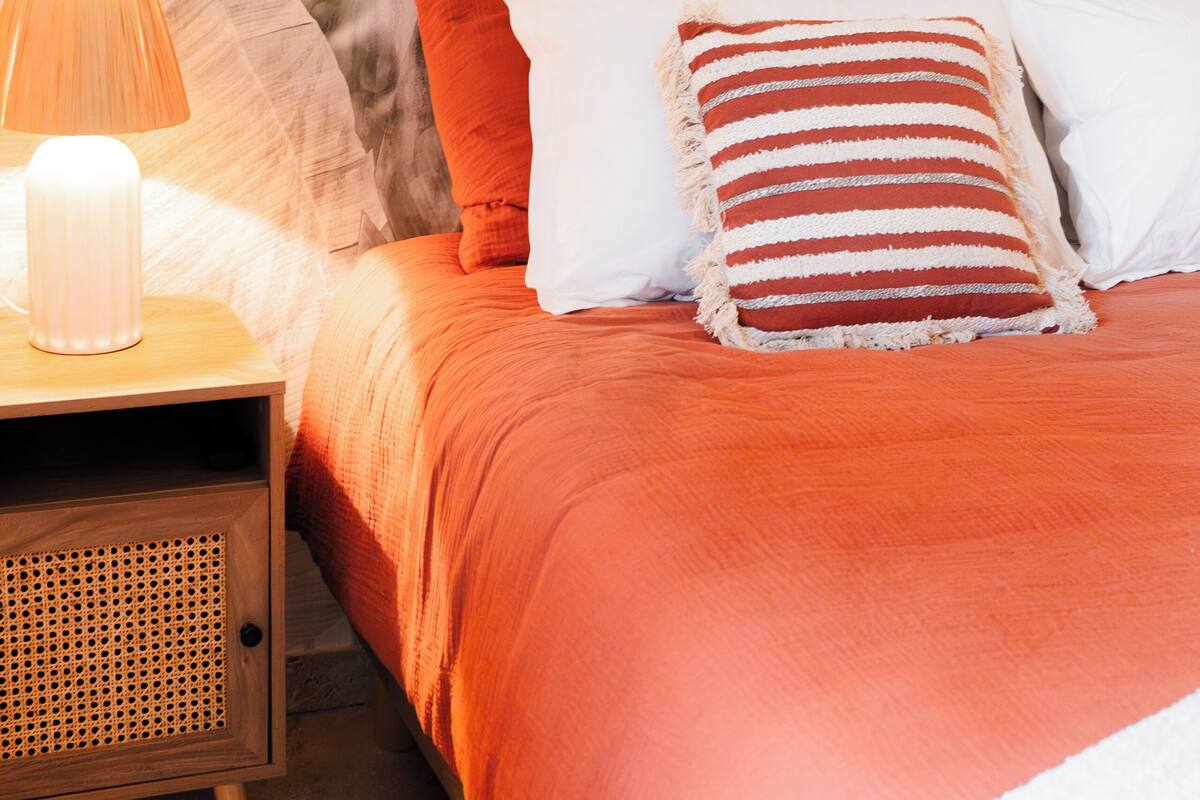 Kahden hengen comfort-huone | Työpöytä, kannettavalle tietokoneelle sopiva työtila, ilmainen Wi-Fi