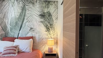 Doppia Comfort | Una scrivania, postazione laptop, Wi-Fi gratuito