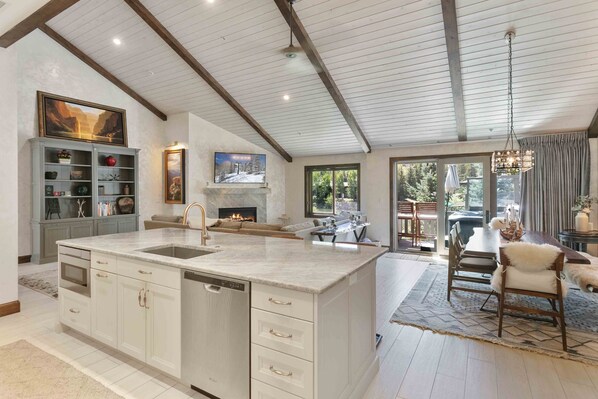 Condo, 4 Bedrooms | Interior - Cozy Ski Condo With Private Hot Tub 4 Bedroom Condo (Park City)