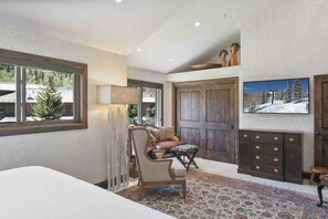Condo, 4 Bedrooms | 4 bedrooms, laptop workspace, free WiFi - Cozy Ski Condo With Private Hot Tub 4 Bedroom Condo (Park City)