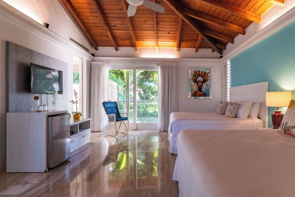 Bügeleisen/Bügelbrett, WLAN, Bettwäsche