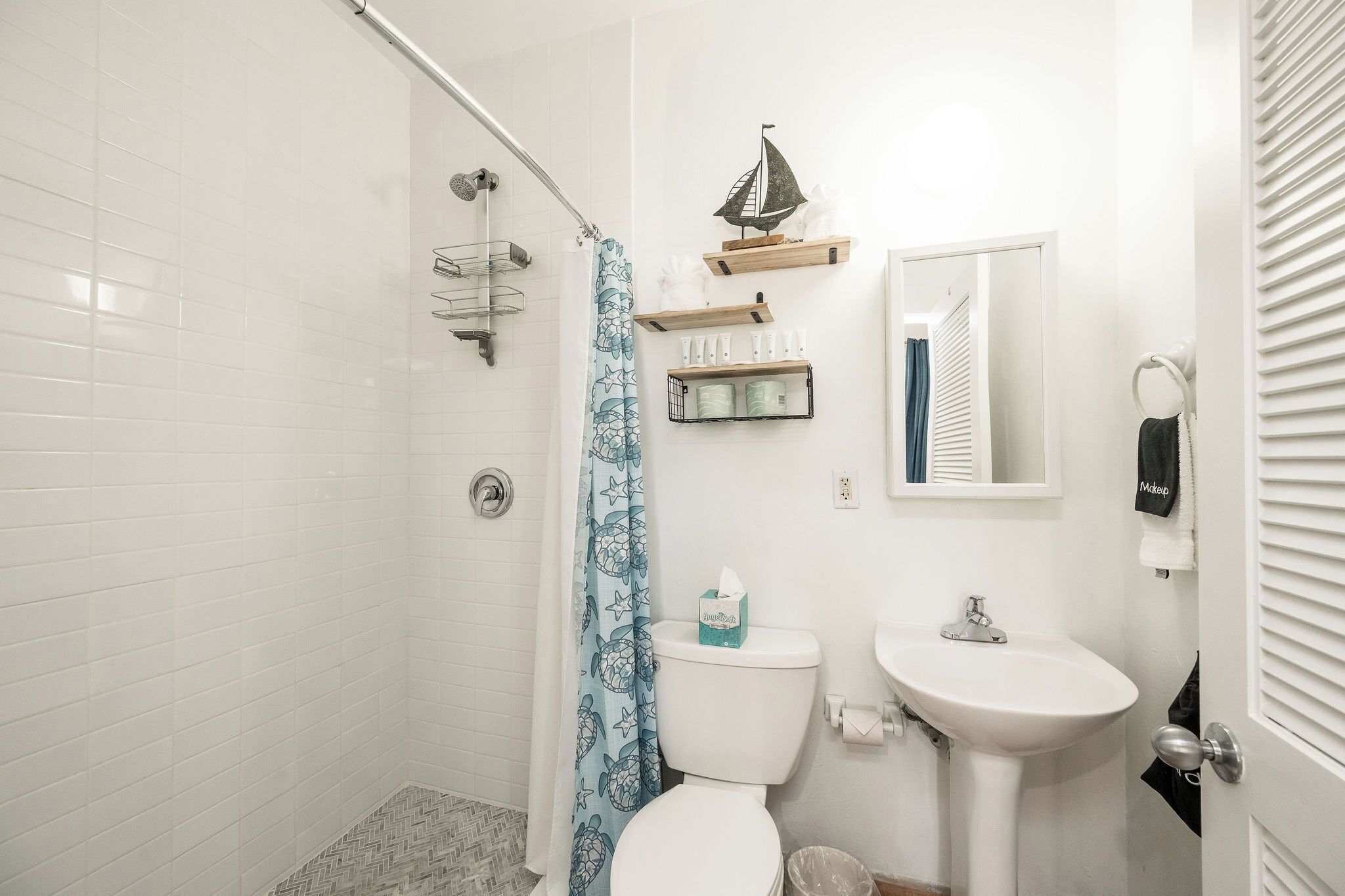 淋浴設備、風筒、提供毛巾