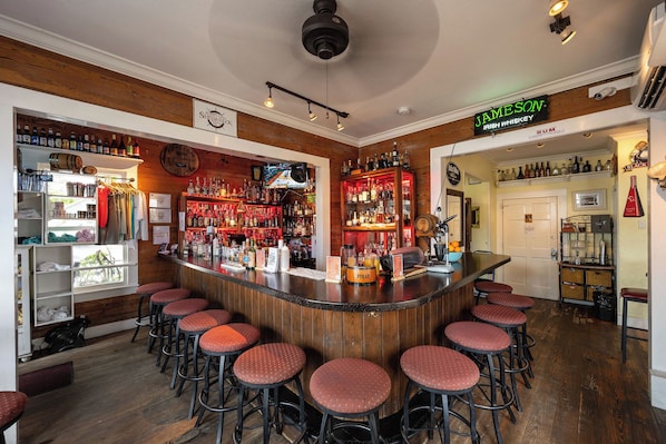 Bar (on property) - NIGHT WATCH ~ On Duval St, Adult Only, Adjoining Rum Bar & Nearby Beaches! (Key West)