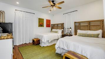 Strykejern/-brett, wi-fi (inkludert) og sengetøy