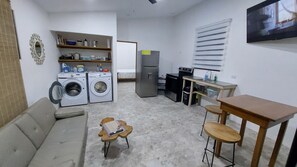Interior - Relaxing 1 Bedroom Jungle Accomodation w/ Fast WiFi in Montezuma CR (Montezuma)