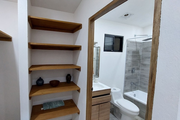 Towels, soap, shampoo, toilet paper