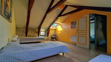 4 sovrum och strykjärn/strykbräda