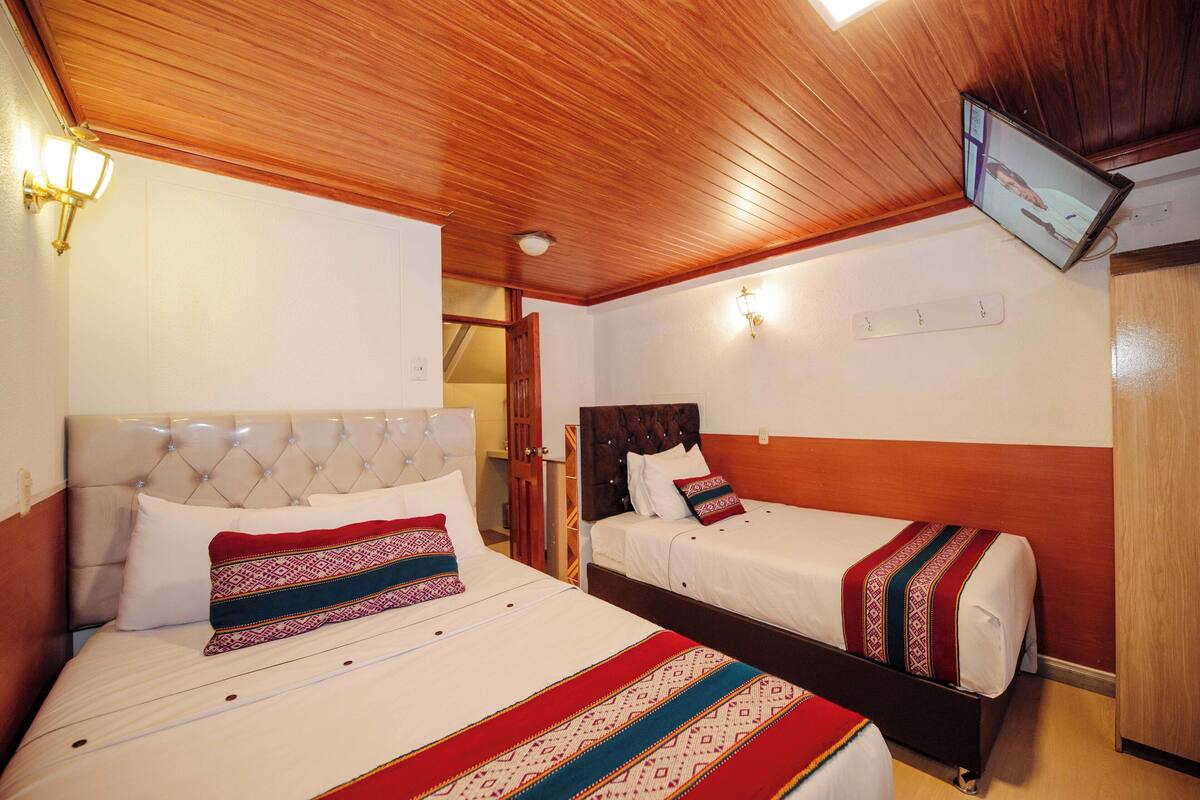 Værelse med 2 enkeltsenge