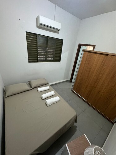 One-bedroom apartment with balcony near the shopping mall.